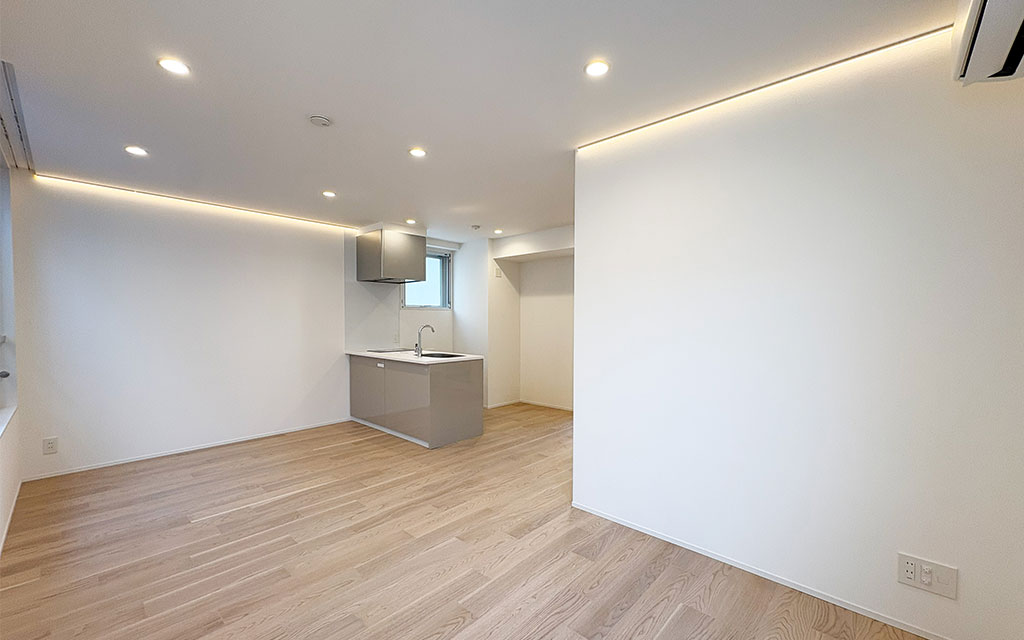 クアードロ中野223