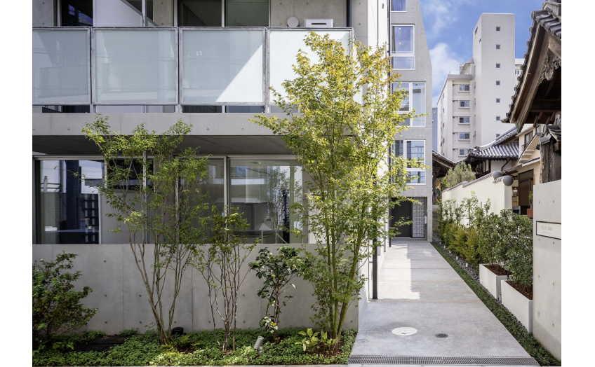 エスセナーリオ市谷薬王寺